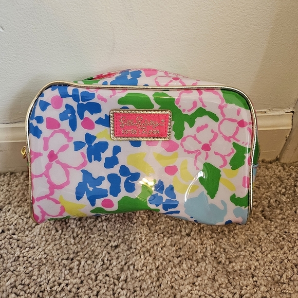 Lilly Pulitzer For Estée Lauder Floral Vinyl Makeup Bag - Picture 1 of 7
